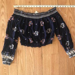 LA Hearts Long Sleeve Off The Shoulder Crop Top